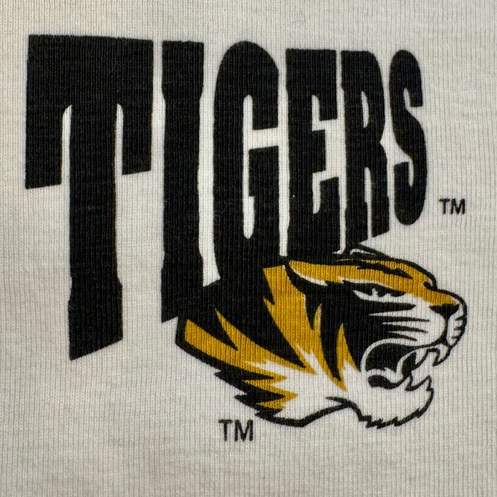 Black and White Graphic Tigers Baseball Raglan T-Shirt Size Large